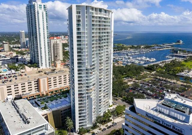 Photo 2 of Condo for sale at 175 1st Street S #2701, Saint Petersburg, FL 33701 | MLS# TB8549829 | Listing updated on 2026-09-19