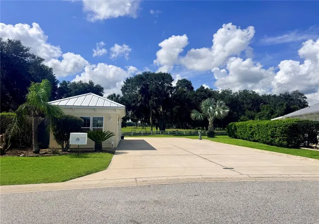 Photo 1 of Sale Pending at 4781 Se 94th Avenue, Webster, FL 33597 | MLS# G5117960 | Listing updated on 2026-10-05