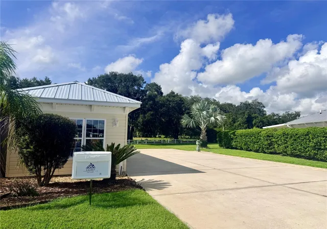 Photo 2 of Sale Pending at 4781 Se 94th Avenue, Webster, FL 33597 | MLS# G5117960 | Listing updated on 2026-10-05