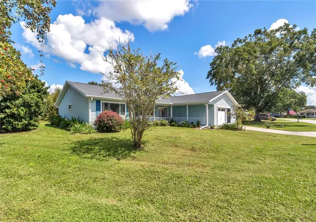 Photo 2 of Single family home for sale at 8889 SW 116th Street Rd, Ocala, FL 34481 | MLS# OM732488 | Listing updated on 2026-09-19