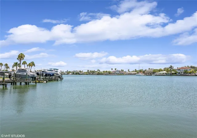 Listing Photo 5 - Condo for sale in building located at 6363 Gulf Winds Dr, St. Pete Beach, FL 33706 - Unit #332