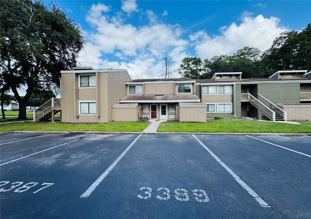 Photo 1 of Condo for sale at 5089 Eaglesmere Dr #D09, Orlando, FL 32819 | MLS# G5117962 | Listing updated on 2026-09-21