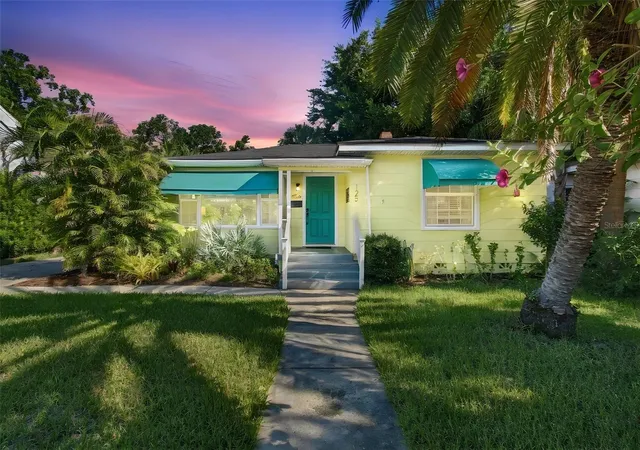 Photo 2 of Single family home for sale at 125 22nd Avenue NE, Saint Petersburg, FL 33704 | MLS# TB8549848 | Listing updated on 2026-09-22