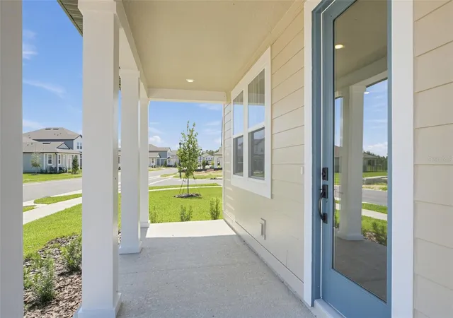 Photo 2 of Single family home for sale at 30161 Emerald Forest Dr, Mount Dora, FL 32757 | MLS# TB8549849 | Listing updated on 2026-09-18