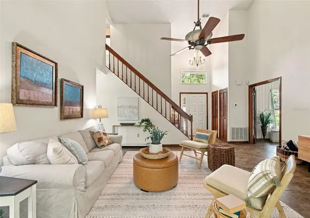 Photo 3 of Single family home for sale at 709 Jacaranda Dr, Oldsmar, FL 34677 | MLS# TB8549851 | Listing updated on 2026-10-05