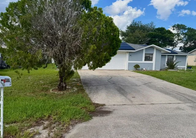 Photo 2 of Single family home for sale at 1388 Puritan St, Deltona, FL 32725 | MLS# O6442946 | Listing updated on 2026-10-09