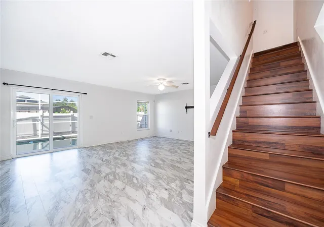 Photo 3 of Single family home for sale at 3102 Holland Dr, Orlando, FL 32825 | MLS# S5157861 | Listing updated on 2026-09-19