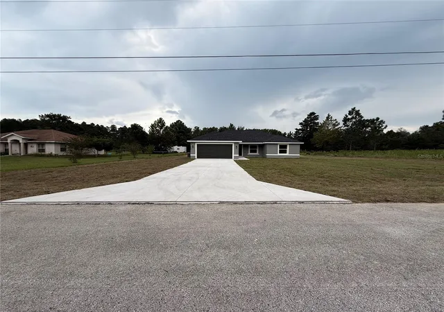 Photo 1 of Single family home for sale at 20452 Sw Cardinal Ave, Dunnellon, FL 34431 | MLS# OM732492 | Listing updated on 2026-10-03