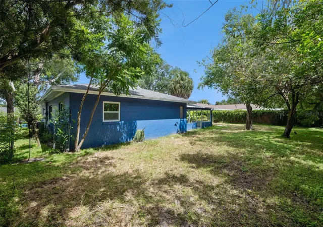 Photo 3 of Single family home for sale at 3334 Young St, Winter Park, FL 32792 | MLS# O6442952 | Listing updated on 2026-09-30