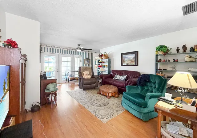 Photo 3 of Single family home for sale at 13655 Las Palmas Dr, Largo, FL 33774 | MLS# TB8549859 | Listing updated on 2026-09-19