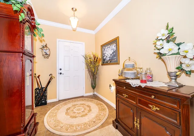 Photo 2 of Single family home for sale at 3184 Queen Alexandria Dr, Kissimmee, FL 34744 | MLS# S5157862 | Listing updated on 2026-10-02
