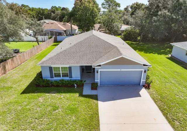 Photo 2 of Single family home for sale at 25 Ferndale Ln, Palm Coast, FL 32137 | MLS# FC321547 | Listing updated on 2026-10-01