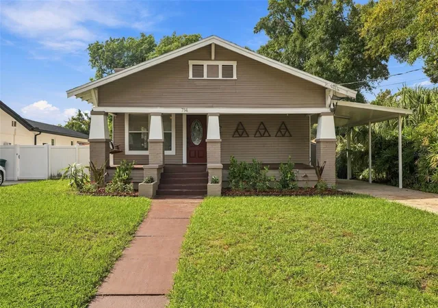 Single family home for sale at 714 W Peninsular St, TAMPA, FL 33603 | MLS# TB8549862