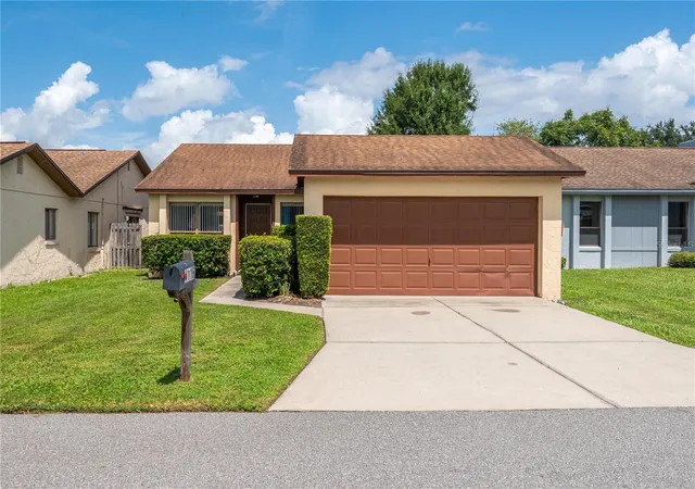 Single family home for sale at 4116 Fishermans Landing, WINTER HAVEN, FL 33884 | MLS# P4939927