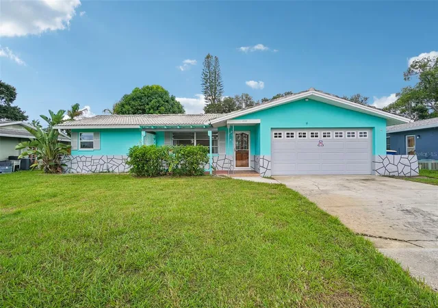 Photo 2 of Single family home for sale at 1777 Bentley St, Clearwater, FL 33755 | MLS# TB8549871 | Listing updated on 2026-10-22