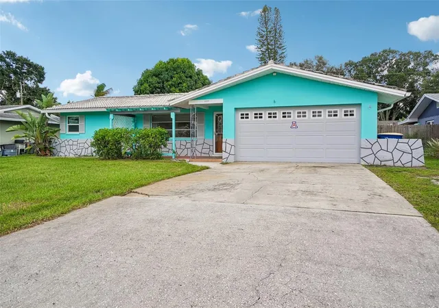Single family home for sale at 1777 Bentley St, CLEARWATER, FL 33755 | MLS# TB8549871