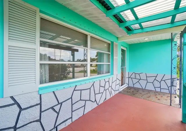 Photo 4 of Single family home for sale at 1777 Bentley St, Clearwater, FL 33755 | MLS# TB8549871 | Listing updated on 2026-10-22