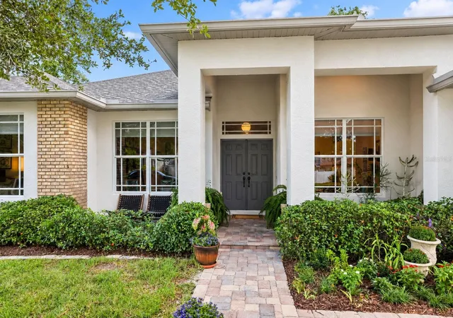 Photo 3 of Single family home for sale at 2013 Macarthur Ct, Dunedin, FL 34698 | MLS# TB8549872 | Listing updated on 2026-09-20