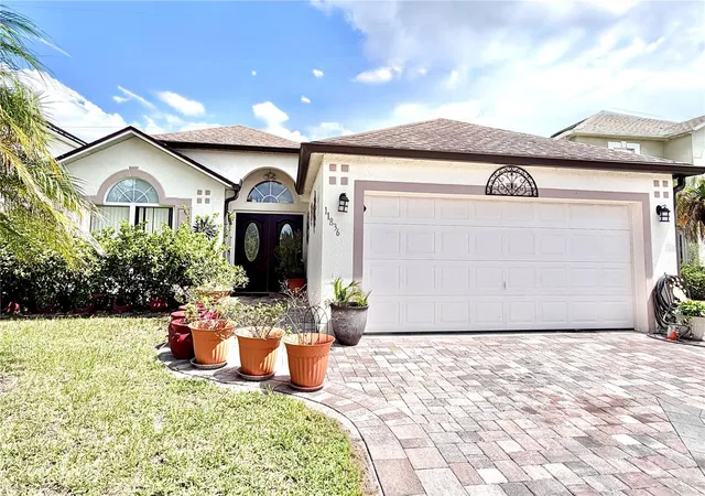Single family home for sale at 11836 Bentry St, ORLANDO, FL 32824 | MLS# O6442968
