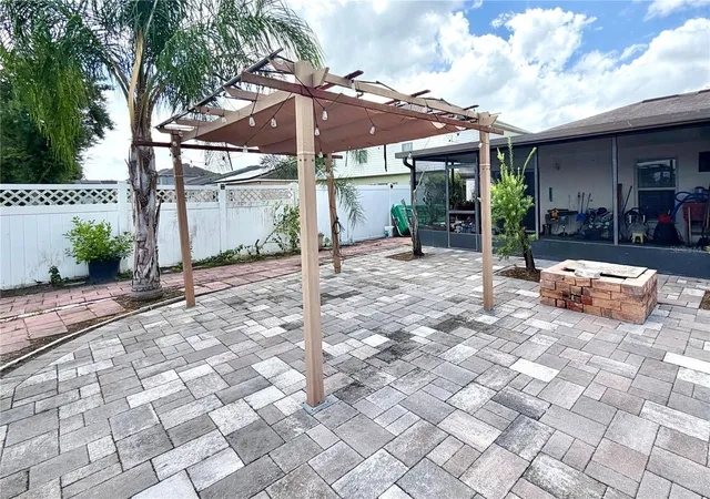 Photo 4 of Single family home for sale at 11836 Bentry St, Orlando, FL 32824 | MLS# O6442968 | Listing updated on 2026-09-20