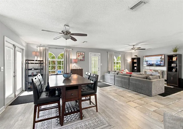 Photo 3 of Single family home for sale at 2801 W San Isidro St, Tampa, FL 33629 | MLS# A4706587 | Listing updated on 2026-09-19