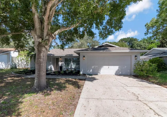 Photo 1 of Single family home for sale at 1967 Beckett Lake Dr, Clearwater, FL 33763 | MLS# TB8549883 | Listing updated on 2026-09-19