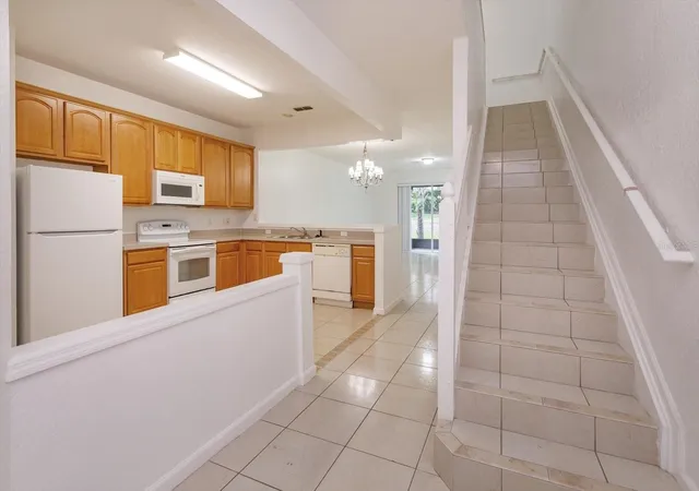 Photo 3 of Townhouse for sale at 2520 Stockton Dr, Sanford, FL 32771 | MLS# O6442974 | Listing updated on 2026-09-19