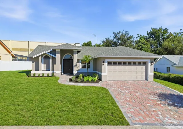 Single family home for sale at 474 Sandpiper Ridge Dr, ORLANDO, FL 32835 | MLS# O6442976