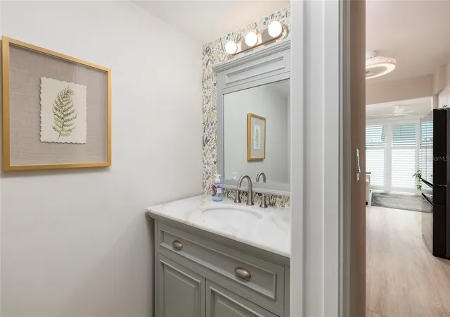 Listing Photo 5 - Condo for sale in building located at 4895 Bay St Ne, ST PETERSBURG, FL 33703 - Unit #108