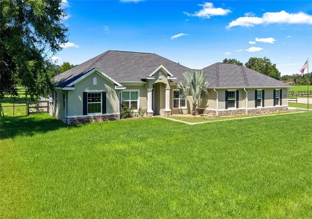 Photo 1 of House for sale at 7770 Northwest 167th, Morriston, FL 32668 | MLS# OM732497 | Listing updated on 2026-09-22