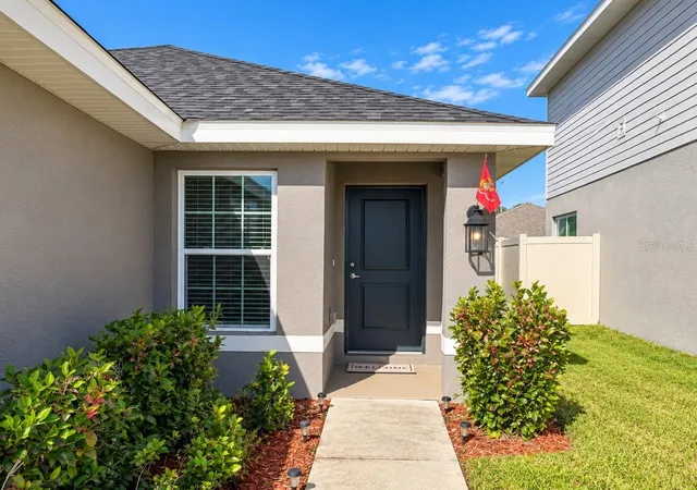 Photo 1 of Single family home for sale at 1714 Carnostie Rd, Winter Haven, FL 33884 | MLS# R4912028 | Listing updated on 2026-09-21