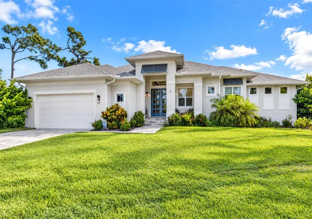 Photo 1 of Single family home for sale at 5 Reef Ct, Placida, FL 33946 | MLS# TB8549903 | Listing updated on 2026-10-10
