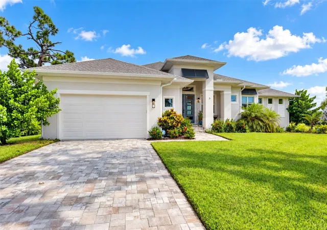 Photo 3 of Single family home for sale at 5 Reef Ct, Placida, FL 33946 | MLS# TB8549903 | Listing updated on 2026-10-10