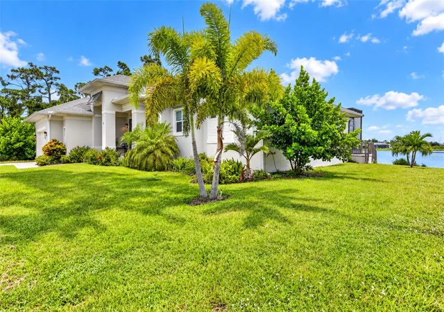 Photo 4 of Single family home for sale at 5 Reef Ct, Placida, FL 33946 | MLS# TB8549903 | Listing updated on 2026-10-10
