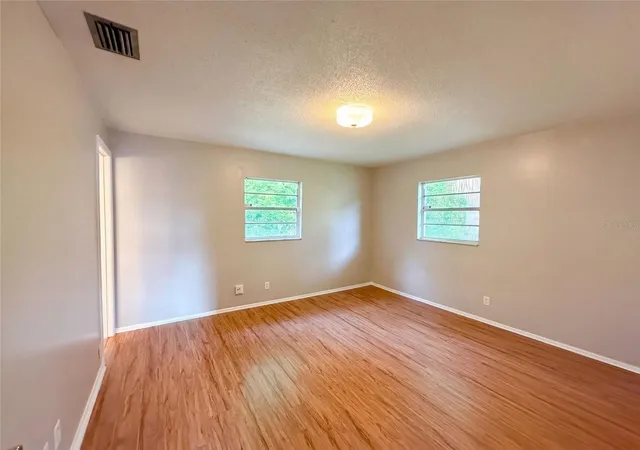 Photo 3 of Single family home for sale at 293 Michael Ave, Daytona Beach, FL 32117 | MLS# O6442987 | Listing updated on 2026-10-09