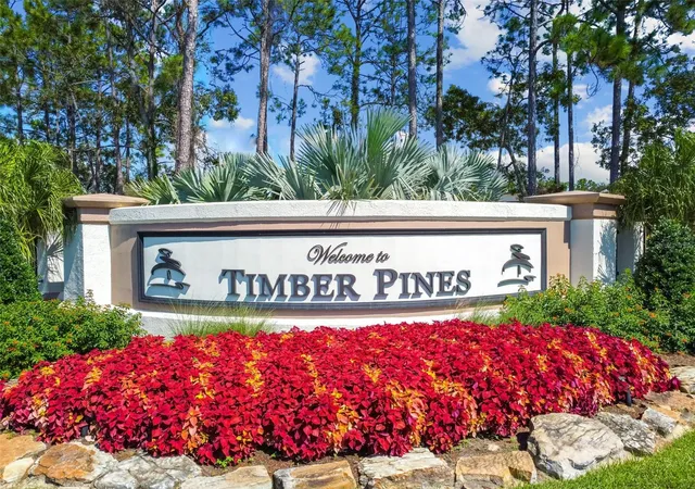 Photo 2 of Single family home for sale at 2429 Birdie Ln, Spring Hill, FL 34606 | MLS# W7889621 | Listing updated on 2026-10-06