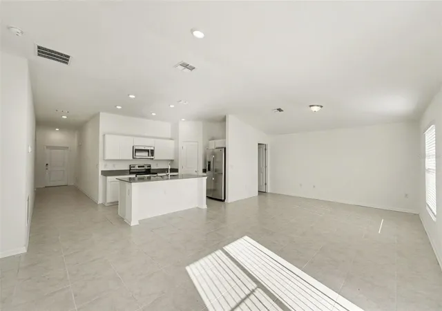 Photo 4 of Single family home for sale at 4311 Bull St, Saint Cloud, FL 34772 | MLS# O6442990 | Listing updated on 2026-10-15