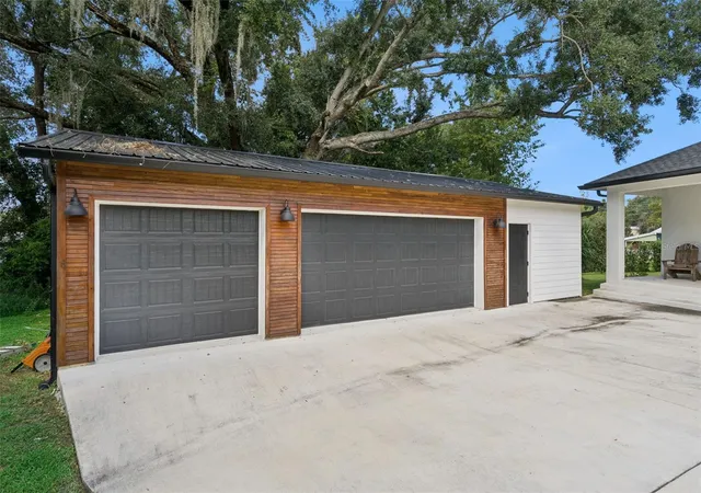 Photo 3 of Single family home for sale at 16623 Oklahoma St, Clermont, FL 34715 | MLS# G5117973 | Listing updated on 2026-10-18