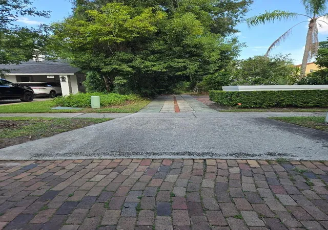 Photo 2 of Land for sale at 1421 Chestnut Ave, Winter Park, FL 32789 | MLS# O6442995 | Listing updated on 2026-09-19