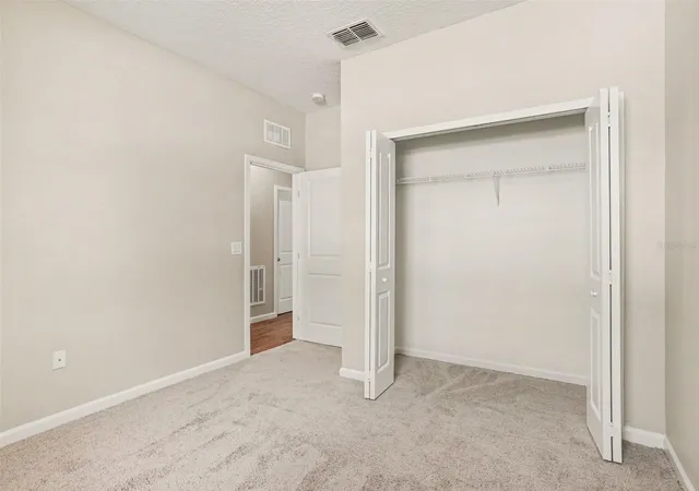 Photo 4 of Single family home for sale at 46 Alicante Ct, Kissimmee, FL 34758 | MLS# O6442997 | Listing updated on 2026-10-22