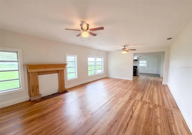 Photo 2 of Single family home for sale at 4805 Coronet Rd, Plant City, FL 33566 | MLS# O6442999 | Listing updated on 2026-09-22