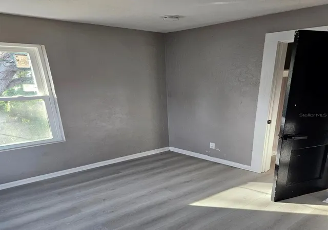 Photo 3 of Single family home for sale at 721 12th Street S, Saint Petersburg, FL 33705 | MLS# TB8549912 | Listing updated on 2026-09-19