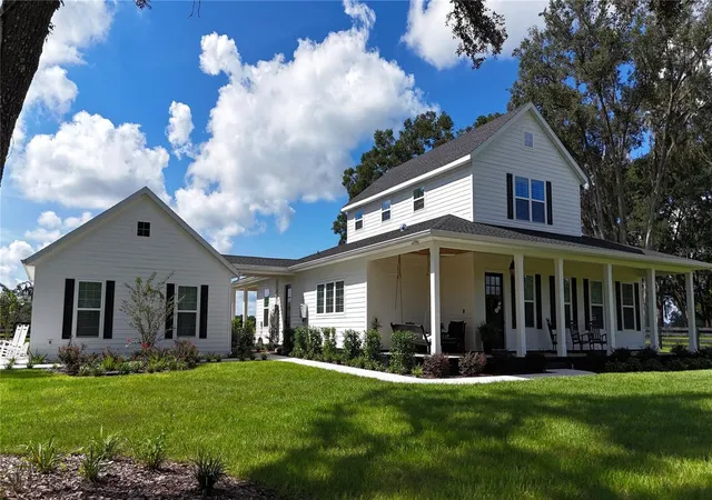 Photo 3 of Single family home for sale at 1393 Oxford Preserve Trl, Oxford, FL 34484 | MLS# OM732500 | Listing updated on 2026-09-19