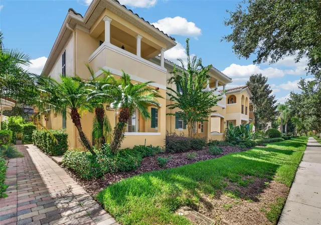 Townhouse for sale at 8668 Elder Ln, ORLANDO, FL 32827 | MLS# O6443005