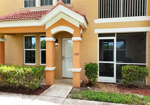 Photo 3 of Condo for sale at 1842 Concordia Lake Cir #1102, Cape Coral, FL 33909 | MLS# C7530897 | Listing updated on 2026-09-19