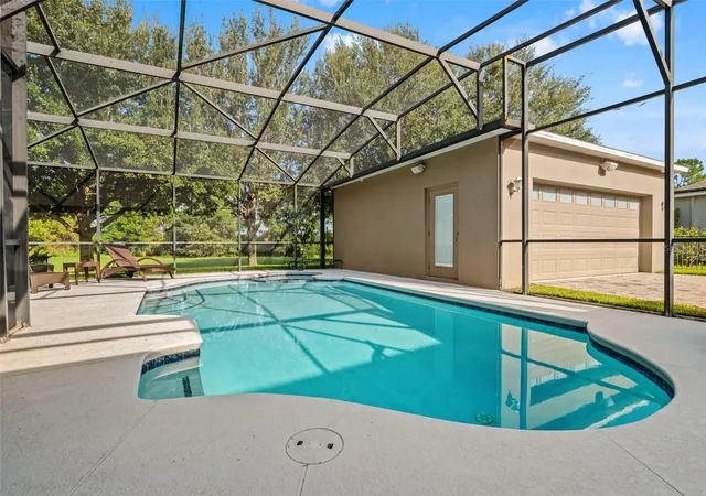 Photo 3 of Single family home for sale at 6158 Meriwether Crescent, Winter Garden, FL 34787 | MLS# O6443007 | Listing updated on 2026-09-19