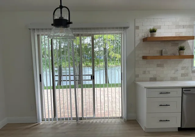 Photo 4 of Single family home for sale at 255 Tom Sawyer Ct, Orlando, FL 32828 | MLS# O6443009 | Listing updated on 2026-09-21