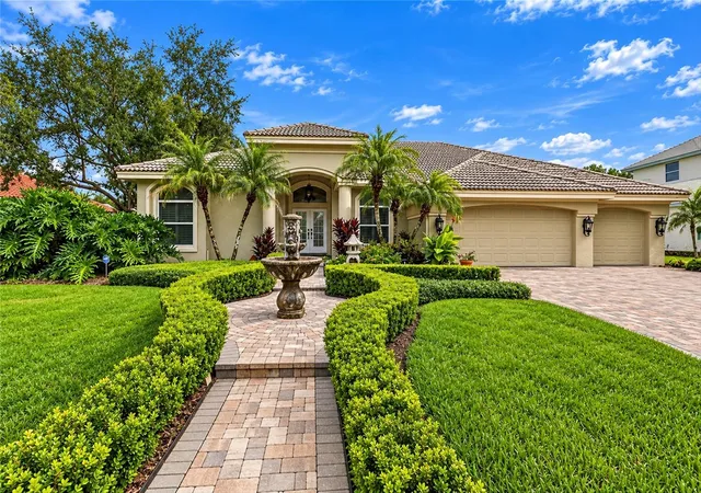 Photo 3 of Single family home for sale at 5037 Wesley Dr, Tampa, FL 33647 | MLS# TB8549923 | Listing updated on 2026-10-08