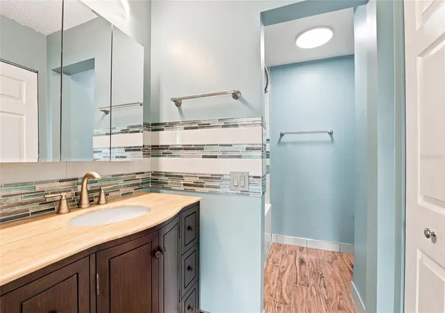 Photo 4 of Condo for sale at 5615 San Juan Ave #309, Jacksonville, FL 32210 | MLS# A4706596 | Listing updated on 2026-09-18