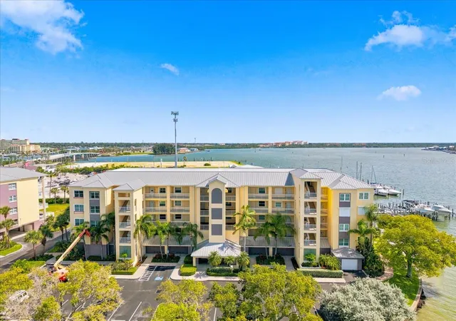 Condo for sale at 425 150th Avenue #2302, MADEIRA BEACH, FL 33708 | MLS# TB8549928